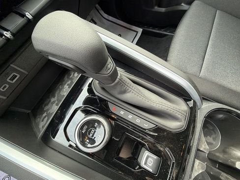 New 2026 Chevrolet Colorado Trail Boss AWD/4WD image 26