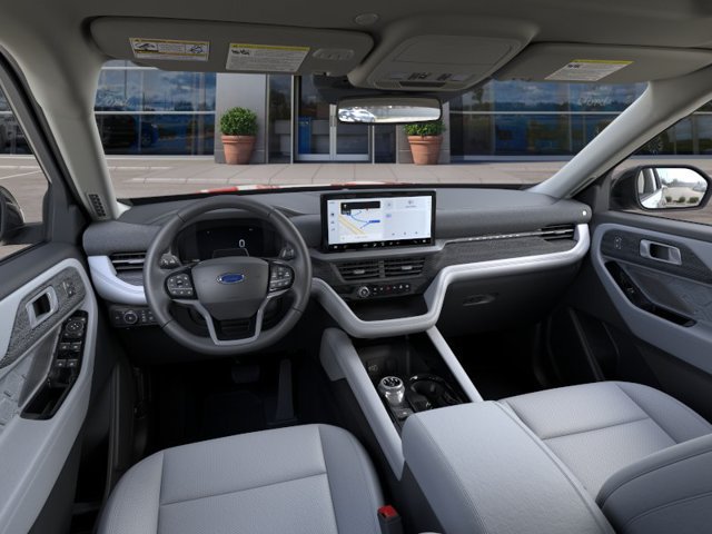 New 2026 Ford Explorer Platinum w/ LUX Leather Package AWD/4WD image 9