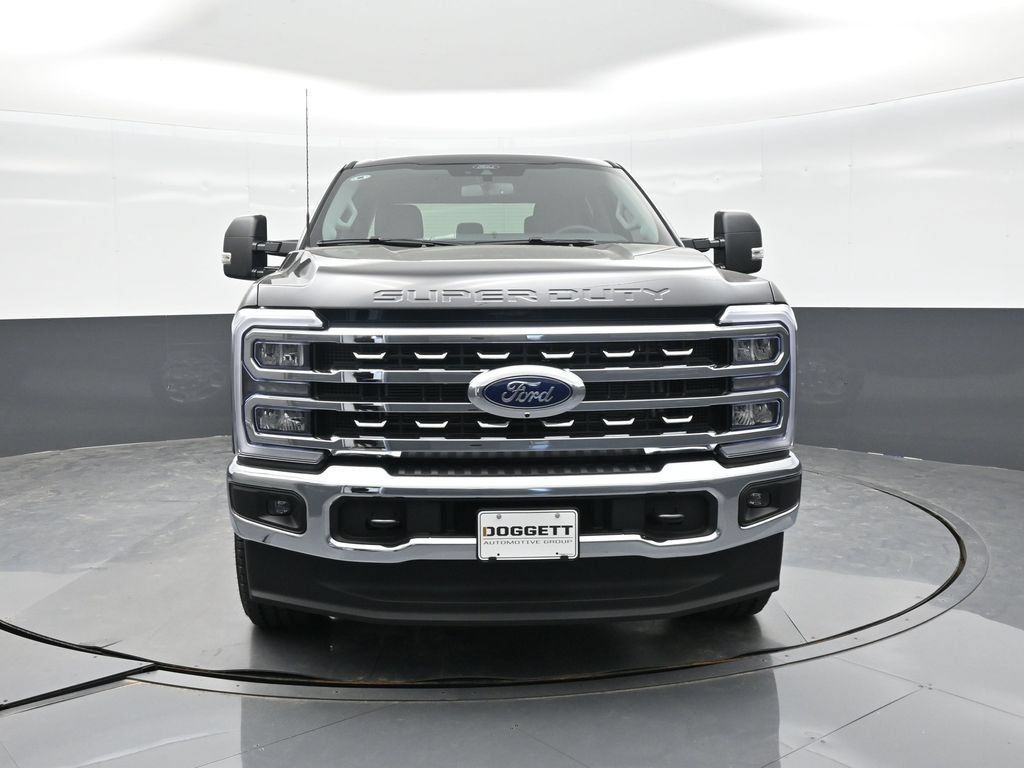 New 2026 Ford F250 XLT w/ XLT Premium Package AWD/4WD image 18