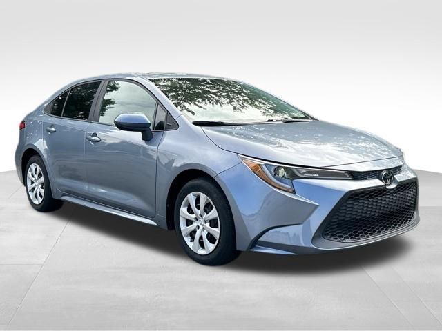 Used 2020 Toyota Corolla LE FWD image 7