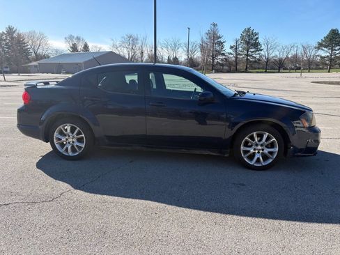 Used 2013 Dodge Avenger R/T w/ Sun/Sound Group image 7