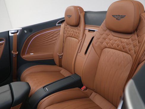 New 2026 Bentley Continental GTC AWD/4WD image 26