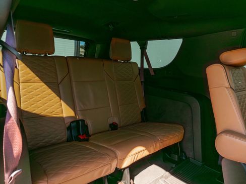 Used 2024 Cadillac Escalade ESV Sport w/ LPO, ONYX Package image 55