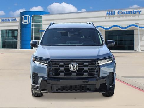 New 2026 Honda Pilot Sport image 6