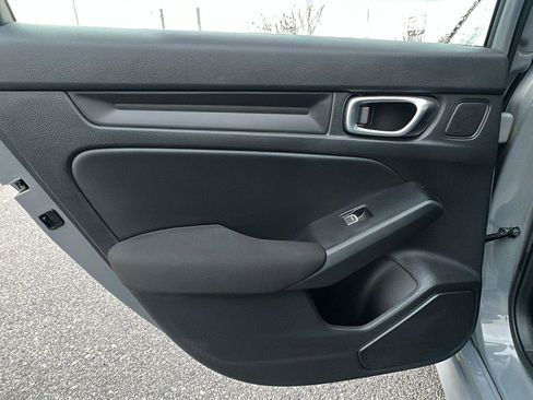 Certified 2025 Honda Civic Sport image 17