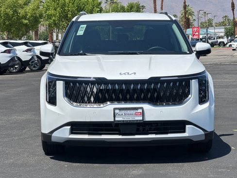 New 2026 Kia Carnival EX image 8