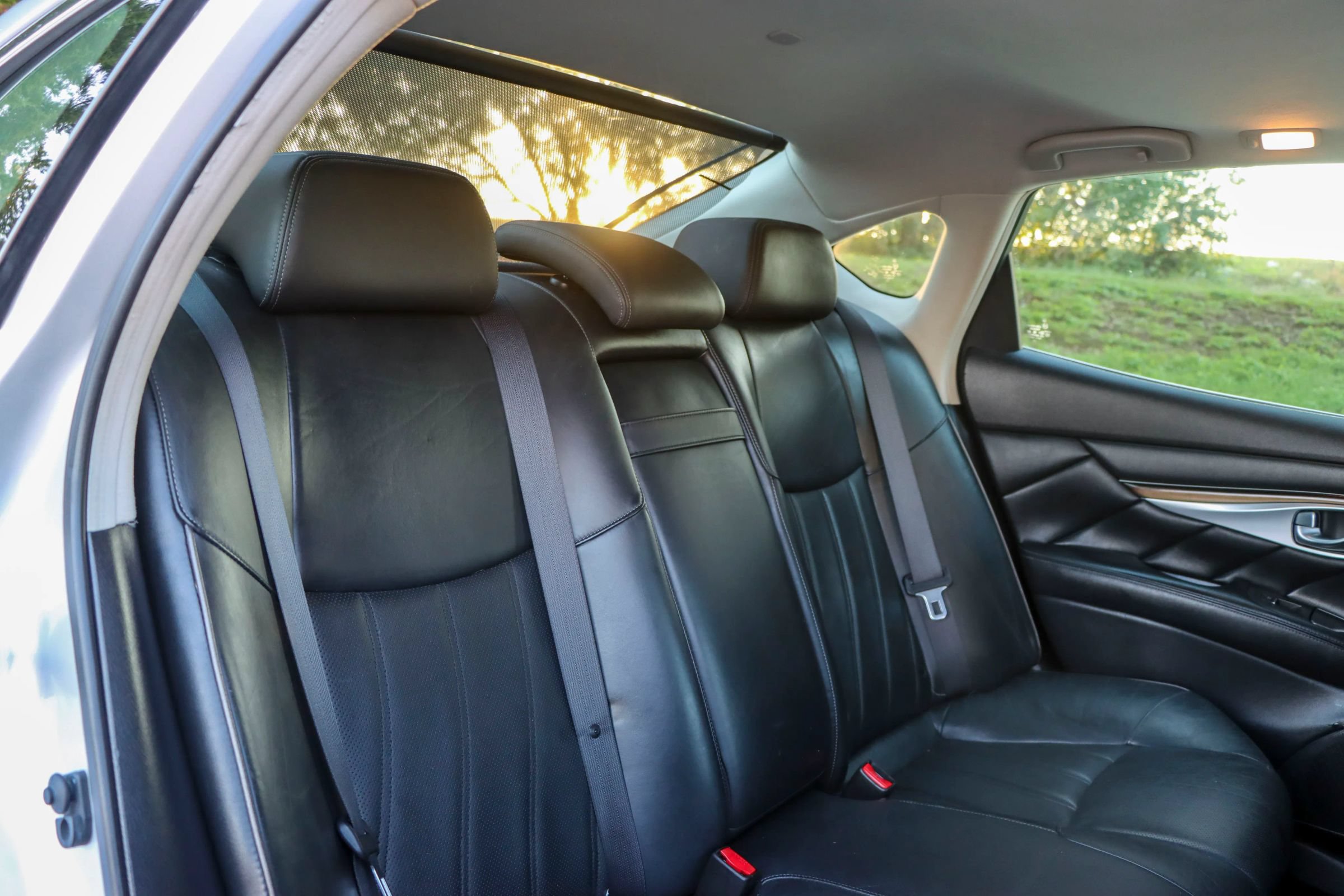 Used 2013 INFINITI M37 w/ Premium Pkg RWD image 19
