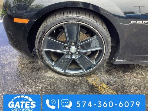 Used 2013 Chevrolet Camaro LS RWD image 27
