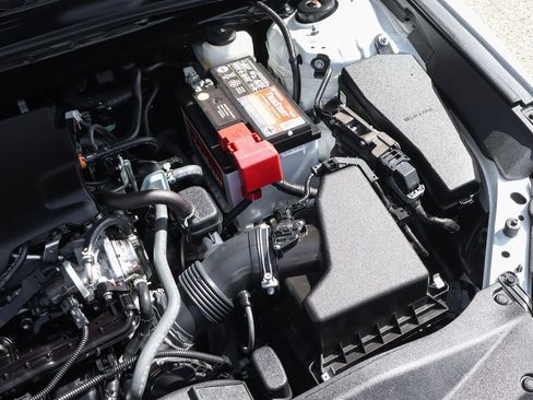 Used 2021 Toyota Camry XSE FWD image 14