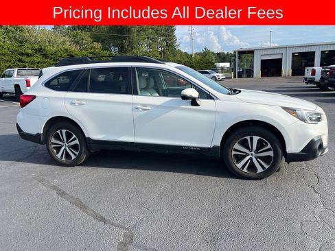 Used 2019 Subaru Outback 2.5i Limited AWD/4WD image 24