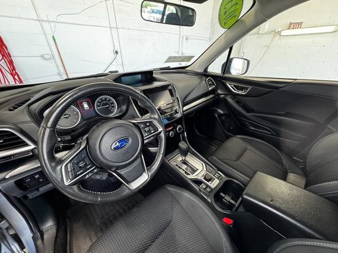 Used 2023 Subaru Forester Premium AWD/4WD image 14