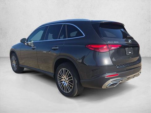 Certified 2026 Mercedes-Benz GLC 300 image 9