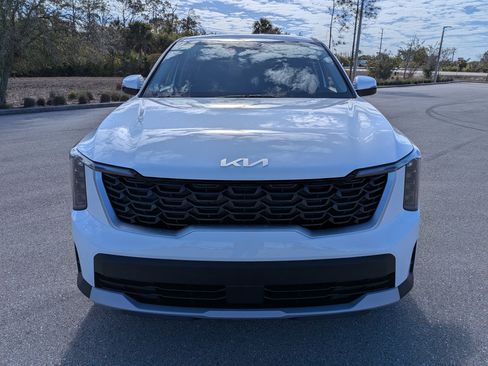 New 2026 Kia Sorento LX FWD image 3