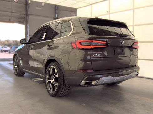 Used 2021 BMW X5 sDrive40i w/ Convenience Package RWD image 11