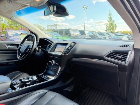 Used 2019 Ford Edge Titanium AWD/4WD image 31