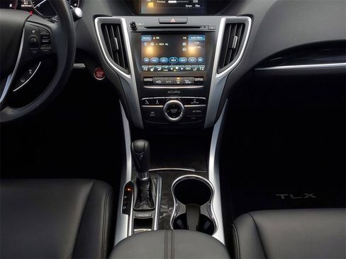 Used 2019 Acura TLX image 26