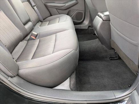 Used 2024 Nissan Altima 2.5 SV image 19