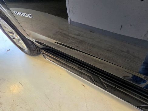 Used 2025 Chevrolet Tahoe LT AWD/4WD image 16