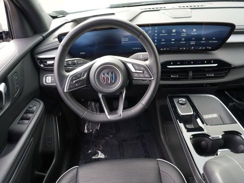 Used 2025 Buick Enclave Sport Touring image 20