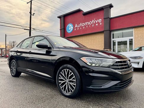 Used 2021 Volkswagen Jetta S image 1