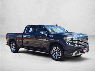 Used 2024 GMC Sierra 1500 Denali w/ Denali Reserve Package AWD/4WD video 3