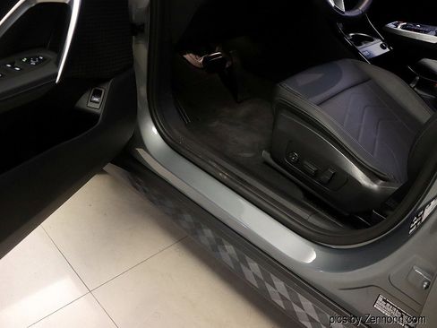 Certified 2025 BMW X2 xDrive28i image 27