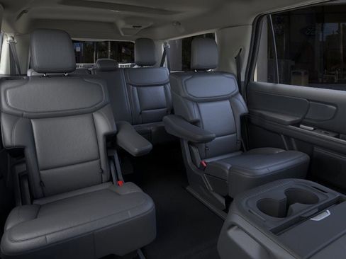 New 2026 Ford Expedition Max Active image 11