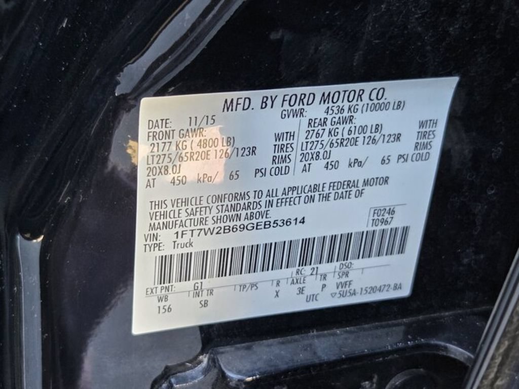 Used 2016 Ford F250 King Ranch w/ FX4 Off-Road Package AWD/4WD image 19