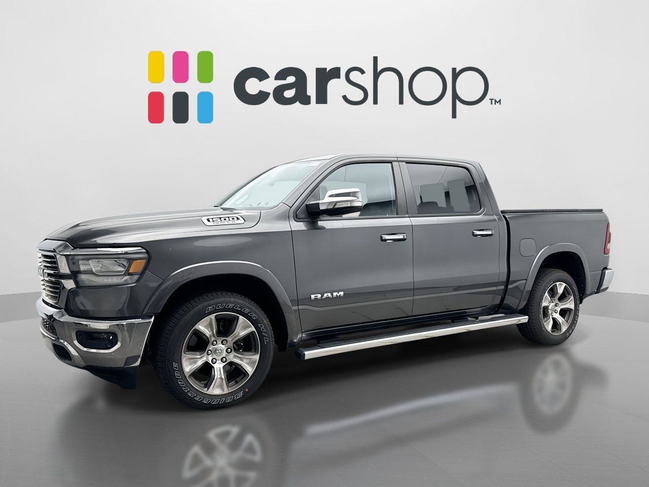 Used 2019 RAM 1500 Laramie AWD/4WD image 1
