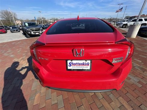 Used 2016 Honda Civic Touring image 29
