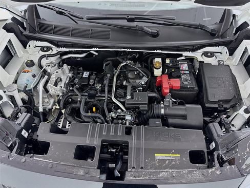 New 2026 Nissan Kicks SR FWD image 28