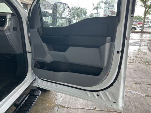 Used 2025 Ford F350 XL w/ 360-Degree Camera Package image 30