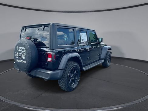 Used 2023 Jeep Wrangler Unlimited Sport AWD/4WD image 11