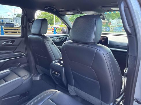 Used 2026 Chevrolet Traverse LT AWD/4WD image 31