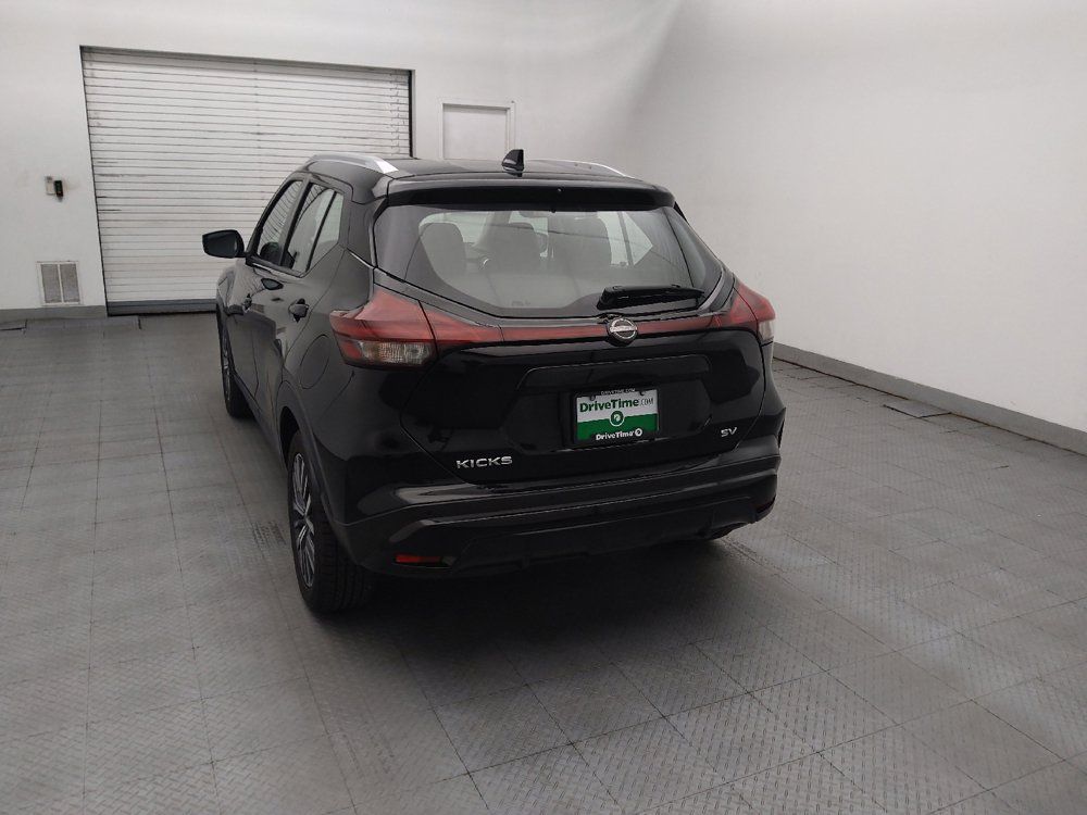 Used 2023 Nissan Kicks SV FWD image 6
