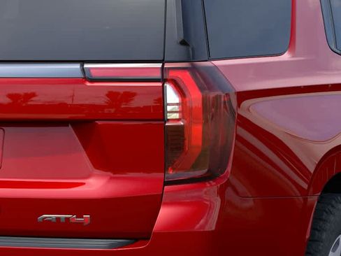 New 2026 GMC Yukon AT4 w/ LPO, Floor Liner Package AWD/4WD image 11