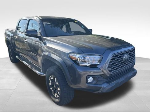 Used 2021 Toyota Tacoma TRD Off-Road AWD/4WD image 3