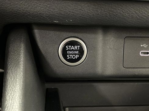 Used 2023 Nissan Rogue SV w/ SV Premium B Package image 22