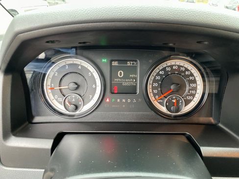 Used 2018 RAM 1500 Express w/ Express Value Package image 17