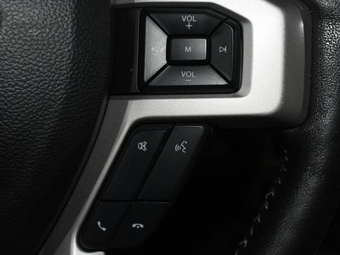 Used 2019 Ford F250 Lariat w/ Lariat Ultimate Package image 28