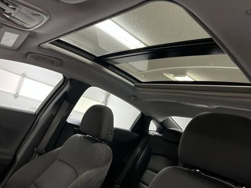 Certified 2024 Chevrolet Malibu LT image 18