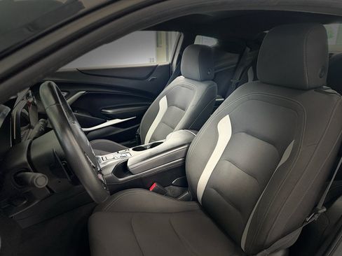 Used 2018 Chevrolet Camaro SS w/ Redline Edition RWD image 13