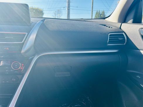 Used 2019 Mitsubishi Eclipse Cross LE image 30