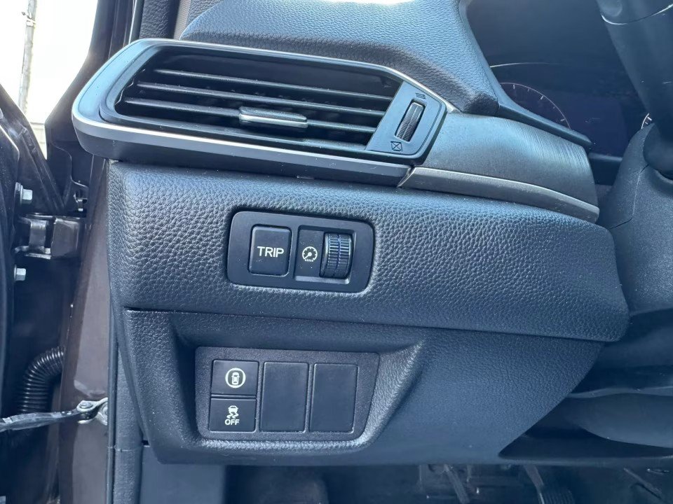 Used 2018 Honda Accord LX image 20