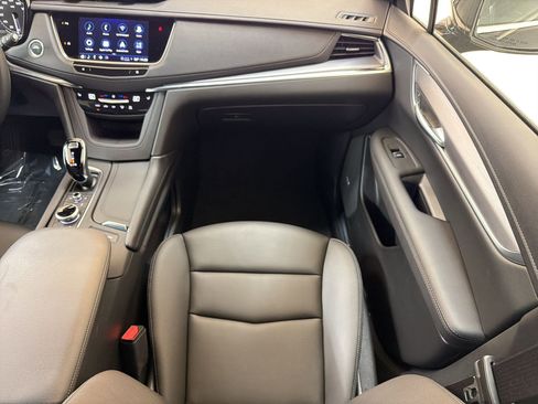 New 2026 Cadillac XT5 Luxury FWD image 25