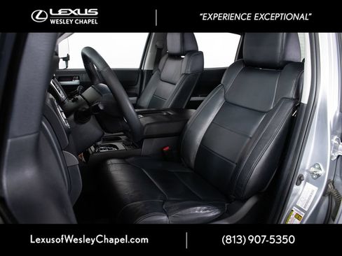 Used 2020 Toyota Tundra SR5 w/ SR5 Leather Package AWD/4WD image 19