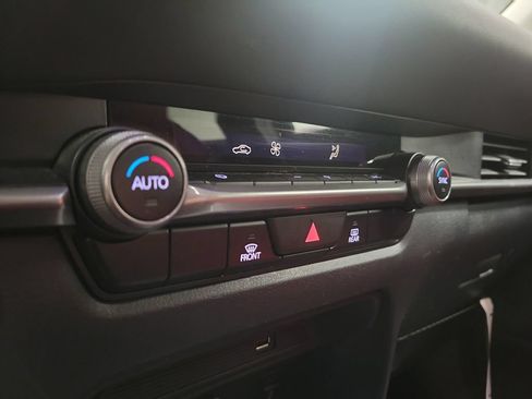 Used 2020 MAZDA CX-30 AWD w/ Select Package image 18
