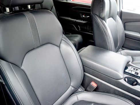 Used 2023 Honda Pilot EX-L image 21