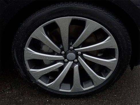 Used 2023 Land Rover Range Rover SE image 5