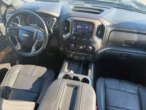 Used 2020 Chevrolet Silverado 2500 High Country w/ Technology Package AWD/4WD image 38
